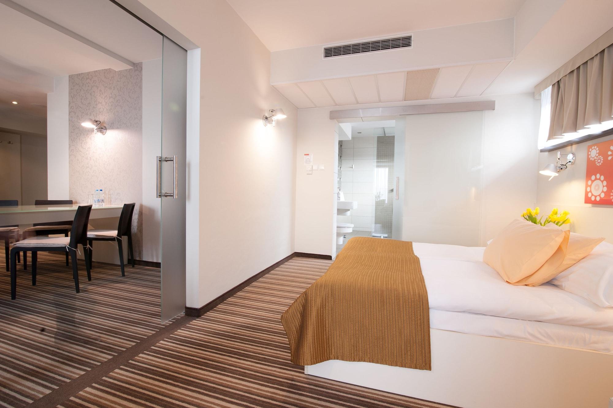 Park Hotel Diament Wrocław Extérieur photo